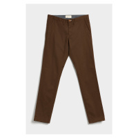 KALHOTY GANT SLIM TWILL CHINOS hnědá