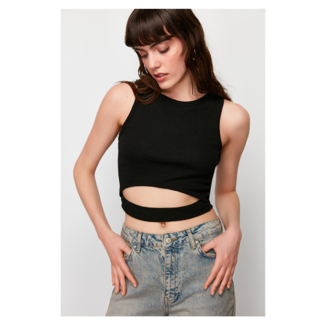 Trendyol Black Cut Out Detailed Crew Neck Knitted Undershirt