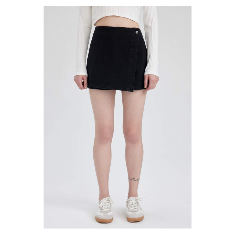 DEFACTO Normal Waist Jean Shorts