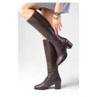 Mio Gusto Courtney Brown Side Zipper, Thin Faux Für Lined Blunt Toe Women's Heeled Boots