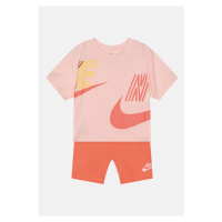 Nike lets roll boxy tee short set 116-122 cm