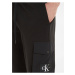 Černé pánské kapsáčové kraťasy Calvin Klein Jeans