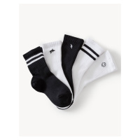 Sada pěti párů klučičích ponožek v černé a bílé barvě Marks & Spencer