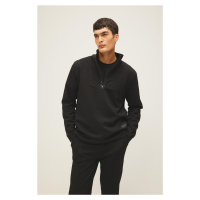 DEFACTO Modern Fit High Collar Half Zipper Sweatshirt