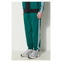 Tepláky adidas Originals Adicolor Woven Firebird Track Top zelená barva, s aplikací, IT2497