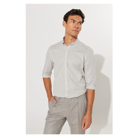 AC&Co / Altınyıldız Classics Men's Gray Slim Fit Slim Fit Buttoned Collar Linen Look 100% Cotton
