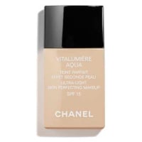 CHANEL - ULTRA LEHKÝ MAKEUP Make-upy 30 ml Béžová unisex