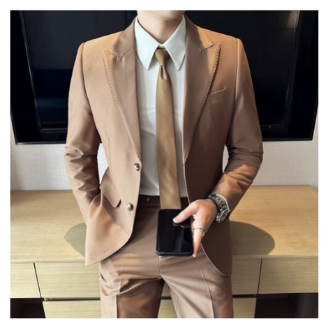 Kvalitní oblek sako se širokým límcem a kalhoty JFC FASHION