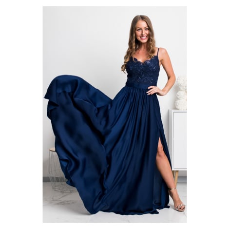 Tmavě modré společenské šaty s flitry a saténovou sukní