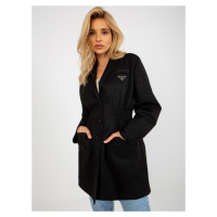 Kabát ve stylu bundy s kapsami .LK-PL-509128.19