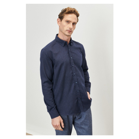 ALTINYILDIZ CLASSICS Men's Navy Blue Slim Fit Slim Fit Buttoned Collar Flannel Lumberjack Shirt. AC&Co / Altınyıldız Classics