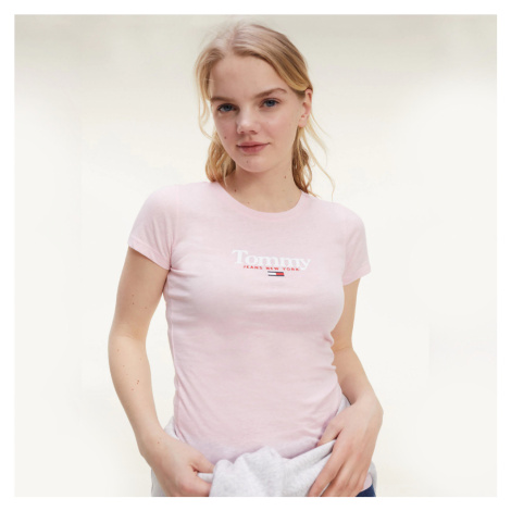 Tommy Jeans dámské světle růžové tričko Essential Tommy Hilfiger | Modio.cz