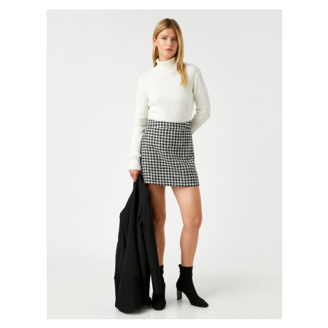 Koton Houndstooth Patterned Mini Skirt