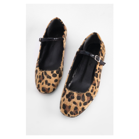 Dámské páskové boty Marjin Osela Leopard