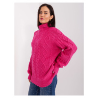 Fuchsiový svetr s kabely a manžetami