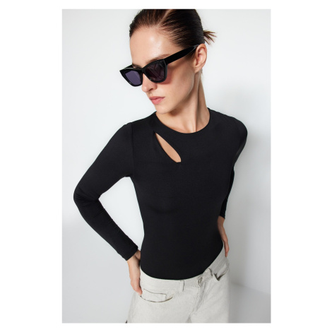 Trendyol Black Cut Out/Window Detailed Crew Neck Snap Fastener Flexible Knitted Body