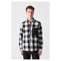 Avva Men's Black and white Plaid Classic Collar Oversized Jacket with Pockets with Snap fastener