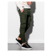Tmavě zelené pánské kapsáčové kalhoty Ombre Clothing P1000