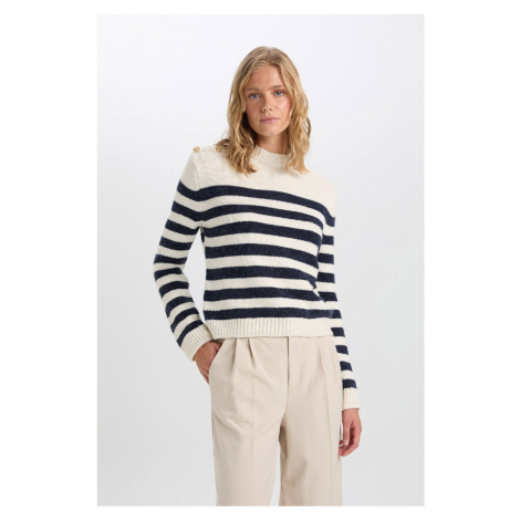 DEFACTO Women's Regular Fit Soft Texture Crew Neck Button Detail Striped Sweater