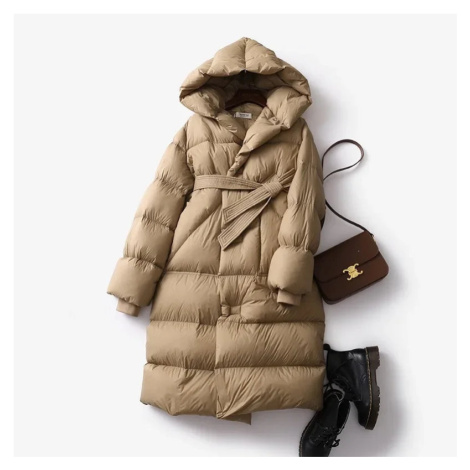 Dámská dlouhá zimní péřová bunda s kapucí
