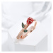 Prsten s červenou růži