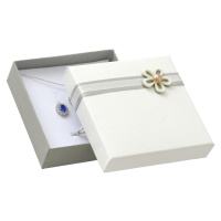 JK Box Dárková krabička na šperky s kytičkou KF-5/A3