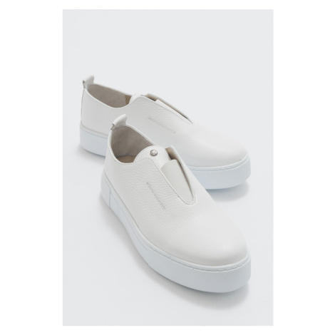 LuviShoes Boom White Leather Women's Sneakers