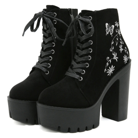 kotníkové boty s květinovou výšivkou a platformou GoodDayGirl