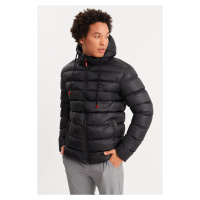 River Club Men's Black Thick Lined Water And Windproof Hooded Winter Puffer Coats