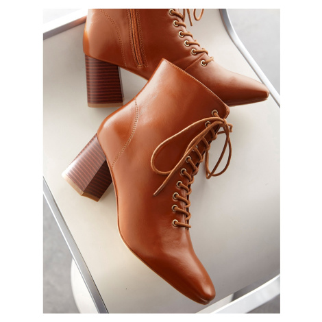 Blancheporte Vyšší boty na podpatku, karamelové karamelová