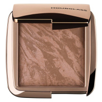 HOURGLASS - Ambient Lighting Bronzer - Bronzující rozjasňující pudr