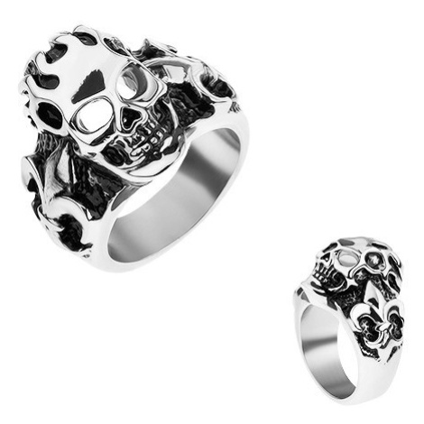 Prsten z chirurgické oceli stříbrné barvy, patinovaná lebka, Fleur de Lis Šperky eshop
