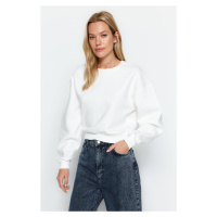 Trendyol Ecru Comfy Cut Crop Basic Crew Neck Thick Fleece Knitted Sweatshirt