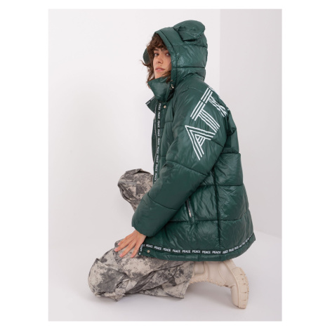 Tmavě zelená prošívaná zimní bunda Fashionhunters