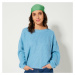 Jednobarevný pulovr s lodičkovým výstřihem a dlouhými rukávy