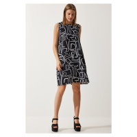 Happiness İstanbul Women's Vivid Black Patterned Summer Bell Dress
