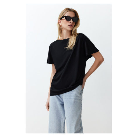 Trendyol Black Viscose Relaxed Boat Neck Low Sleeve Knitted T-Shirt