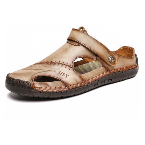 Letní pánské sandály z béžové barvy