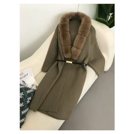 Luxusní vlněný dámský kabát s pravou liškou