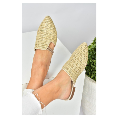 Fox Shoes Ten Straw Stone Detailed Women's Slippers