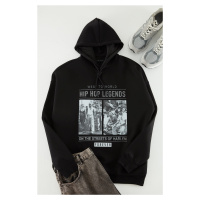 Trendyol Black Men's Oversize/Wide Cut Rap Music Printed Cotton Sweatshirt with Fleece Inside