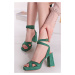 Zelené semišové sandály na hrubém podpatku Mina
