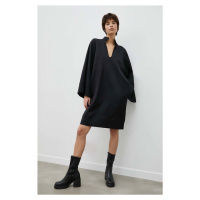Vlněné šaty By Malene Birger černá barva, mini, oversize