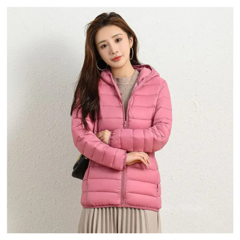 Dámská zimní bunda – zateplený krátký kabát slim