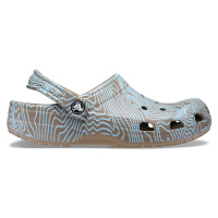 Unisex boty Crocs CLASSIC TOPOGRAPHIC hnědá