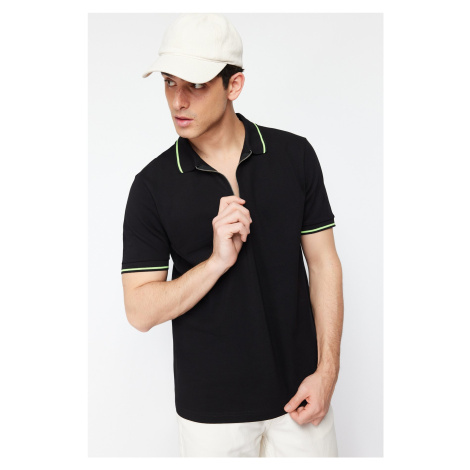 Trendyol Černé Regular / Regular Fit Zip Detailní Polo Neck tričko