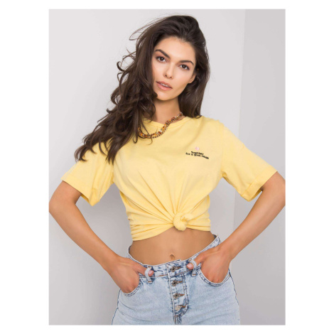 Žluté dámské tričko s výšivkou Fashionhunters