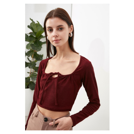 Trendyol Burgundy Square Collar Long Sleeve Crop Knitted Blouse