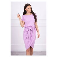 Zavazované šaty s psaníčkovým spodkem fialové barvy