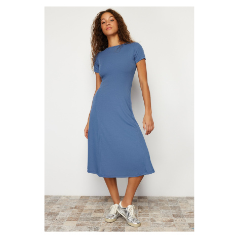 Trendyol Blue Flounce Midi Elastic Knitted Maxi Dress